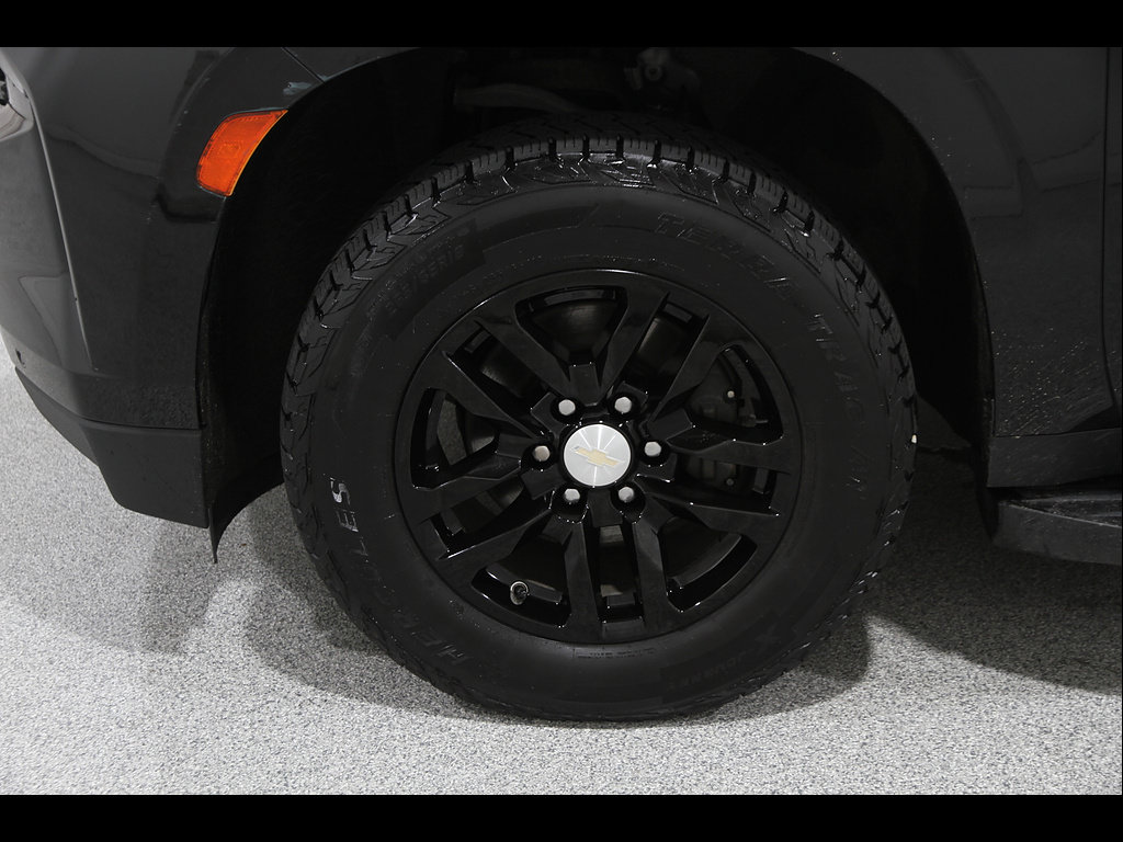 Certified 2022 Chevrolet Suburban LS AWD/4WD image 23