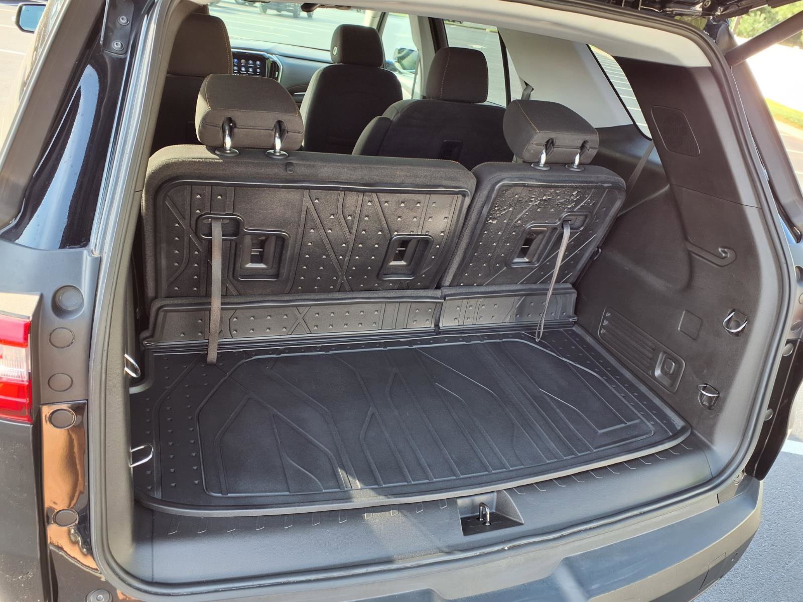 Certified 2020 Chevrolet Traverse LT FWD image 31