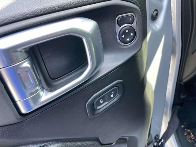 Used 2024 Jeep Wrangler Sport S image 12