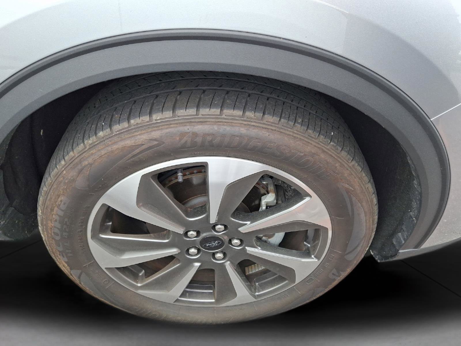 Used 2023 Ford Escape Platinum AWD/4WD image 8