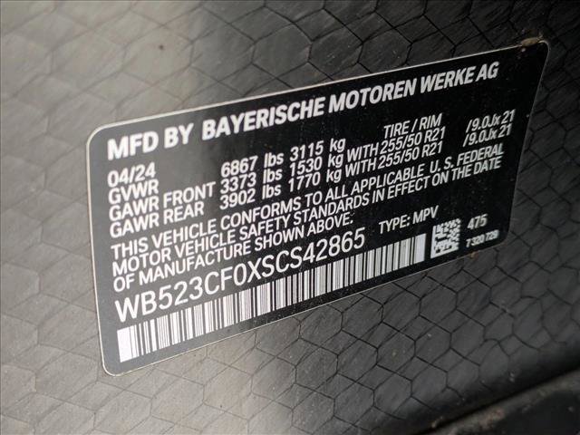 Used 2025 BMW iX xDrive50 image 16