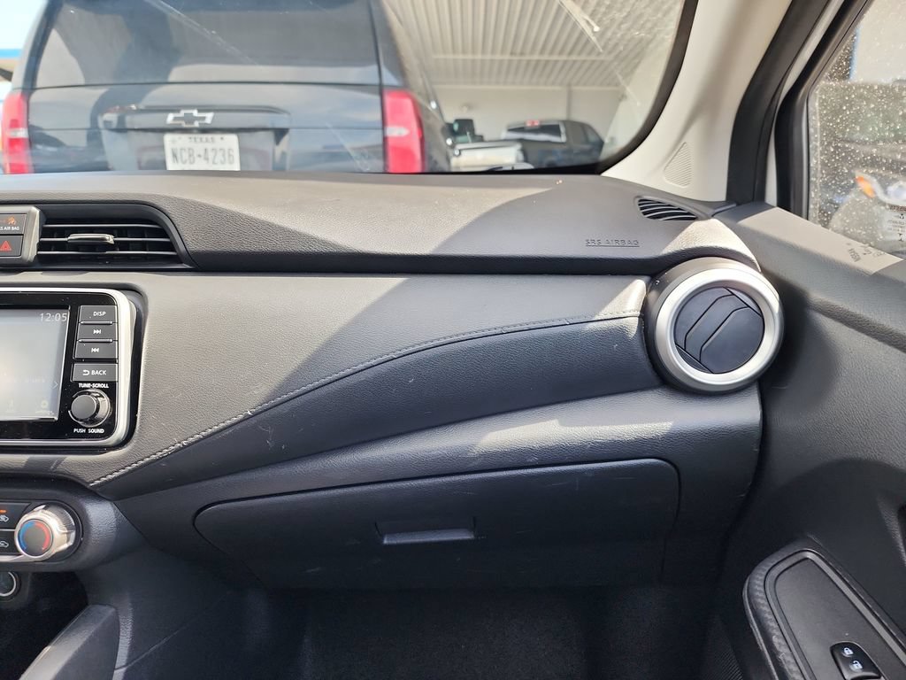 Used 2023 Nissan Versa S FWD image 19