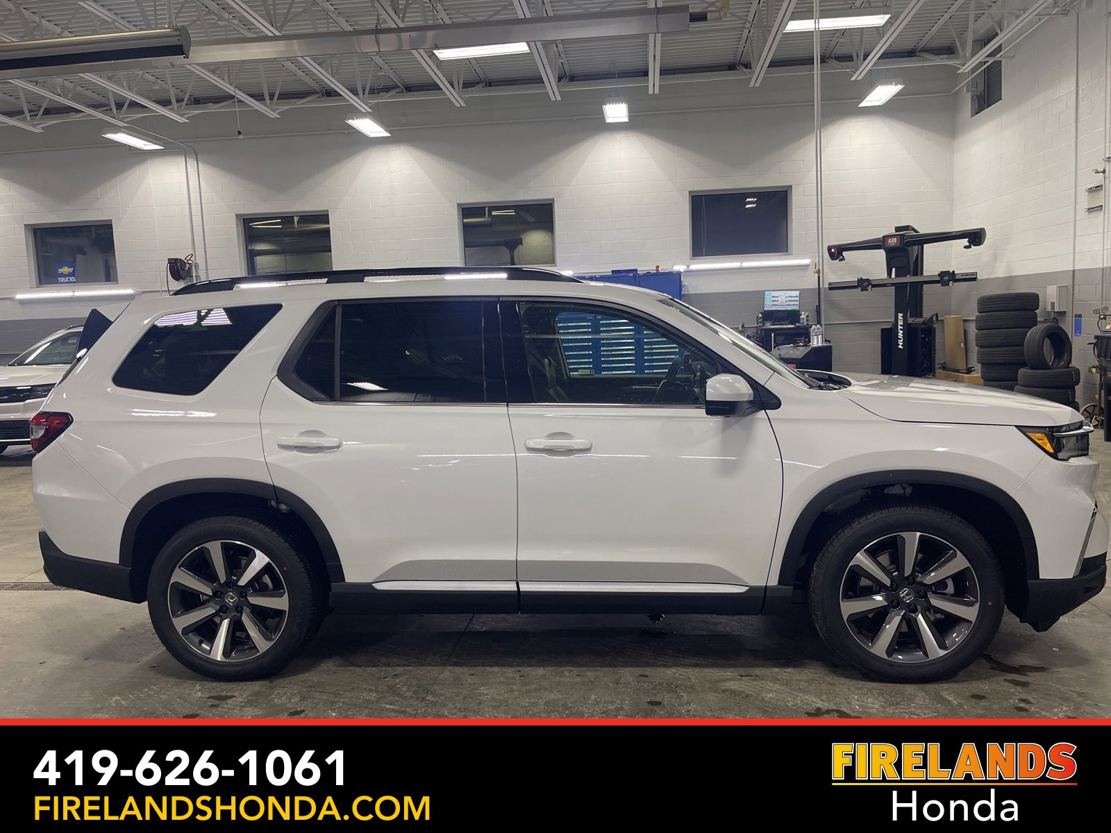 New 2025 Honda Pilot Elite image 4