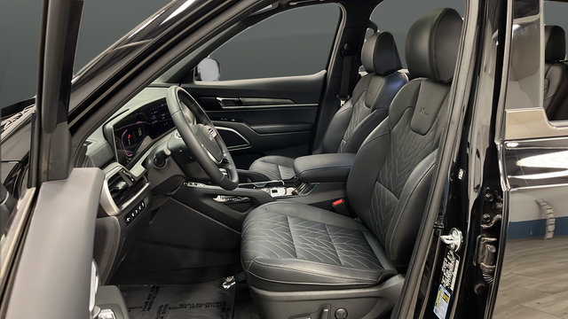 Used 2025 Kia Telluride EX X-Line AWD/4WD image 9