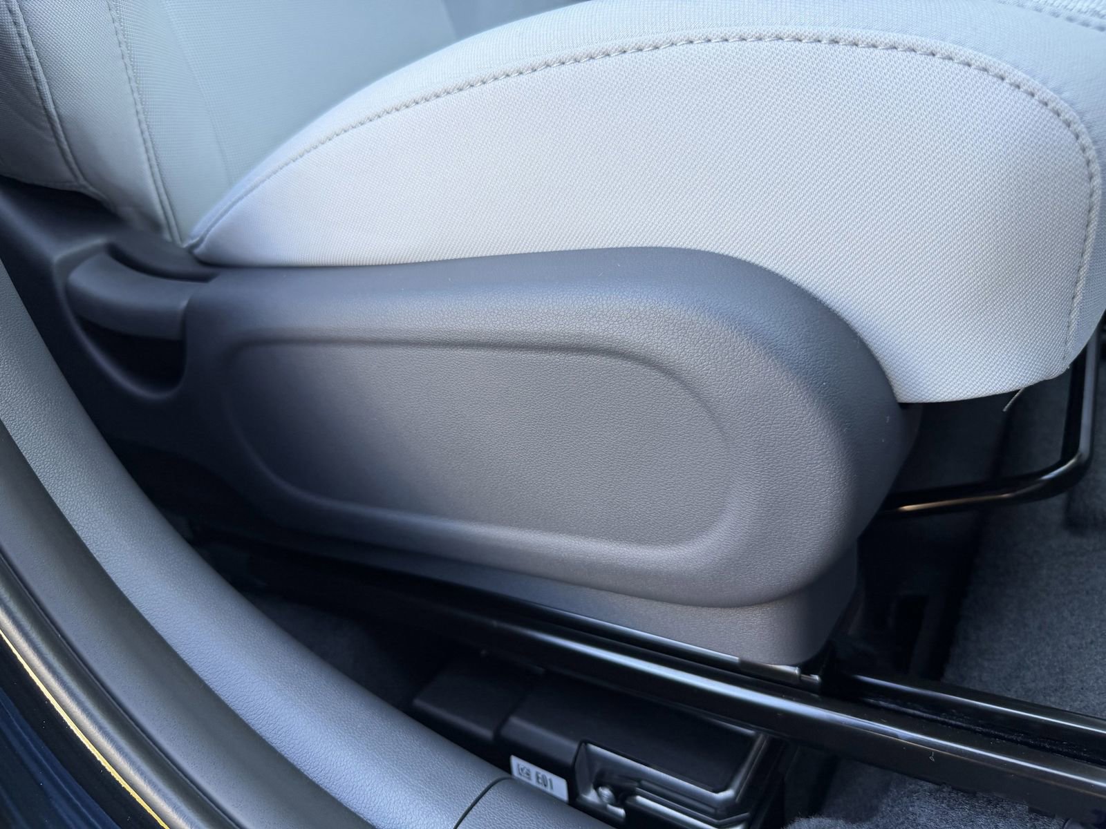 New 2026 Hyundai Kona SE FWD image 24