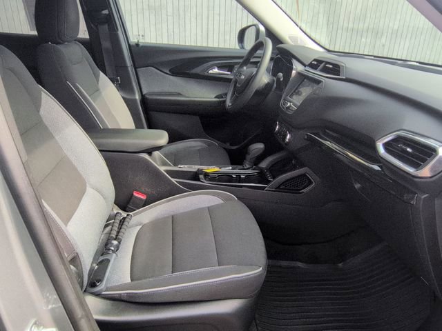 Used 2023 Chevrolet TrailBlazer LT image 28