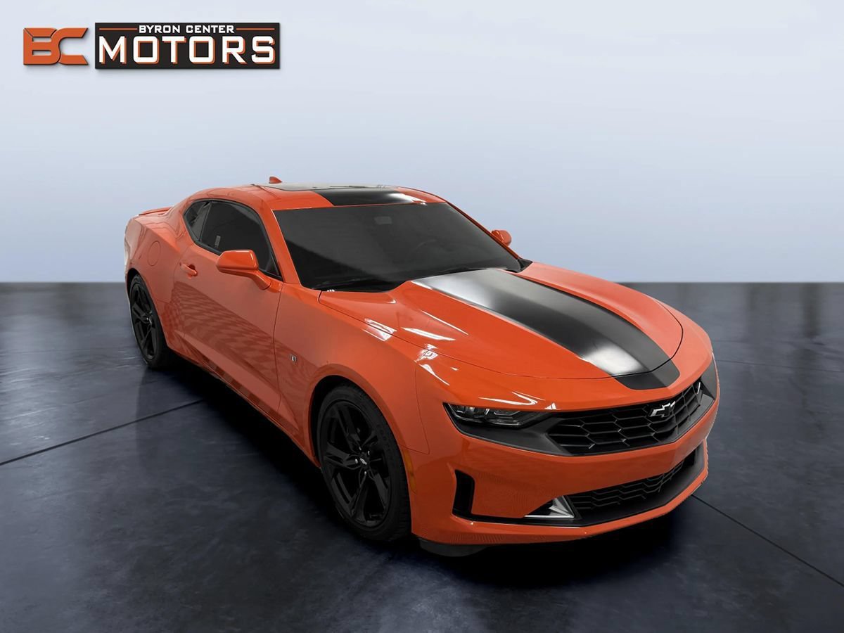 Used 2019 Chevrolet Camaro LT w/ RS Package RWD image 7