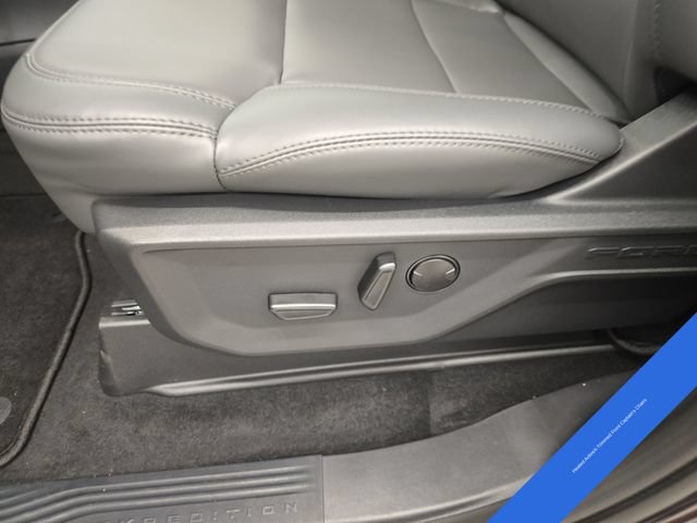 New 2027 Ford Expedition Active AWD/4WD image 43