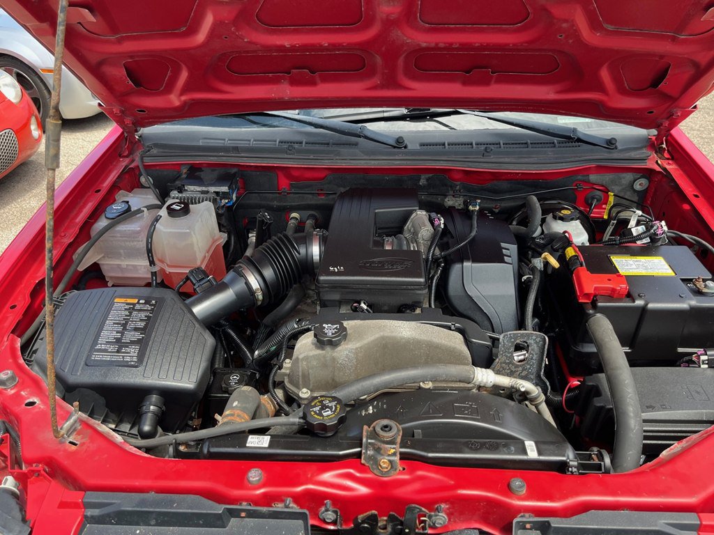 Used 2011 Chevrolet Colorado W/T AWD/4WD image 15