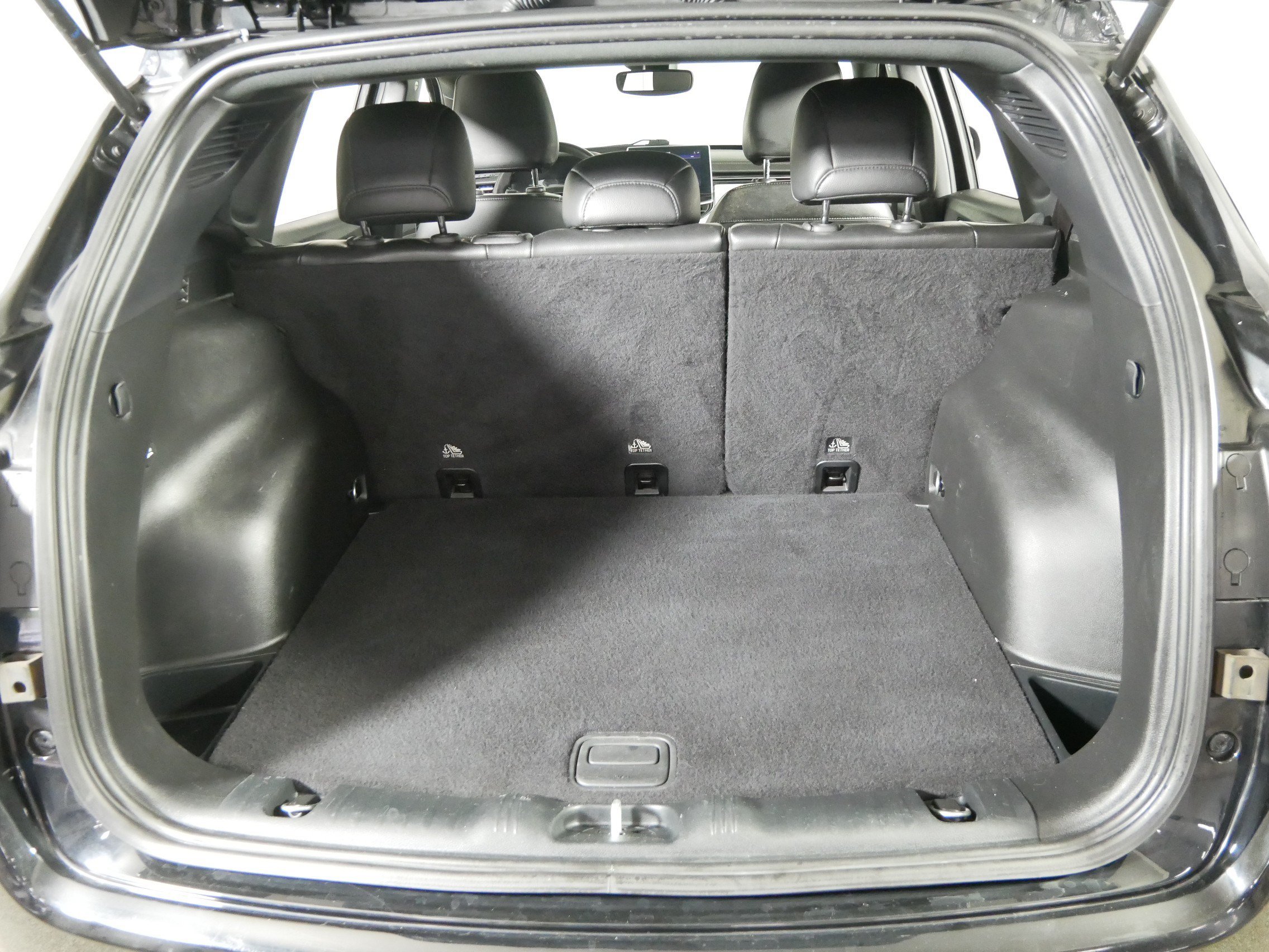 Used 2023 Jeep Compass Limited AWD/4WD image 18