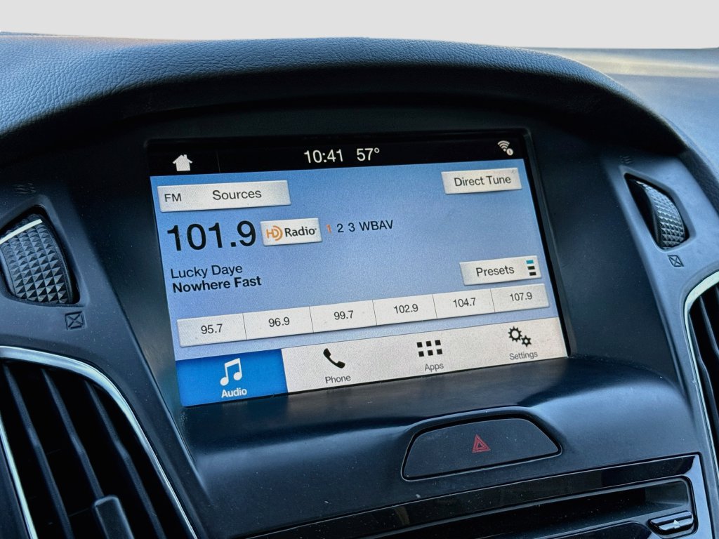Used 2018 Ford Focus SEL FWD image 24
