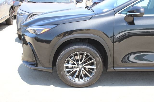Certified 2026 Lexus NX 350h AWD w/ Cold Area Package image 4