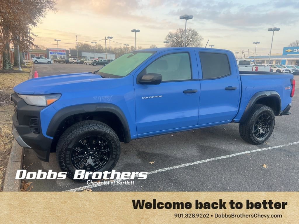 Used 2025 Chevrolet Colorado Trail Boss image 1