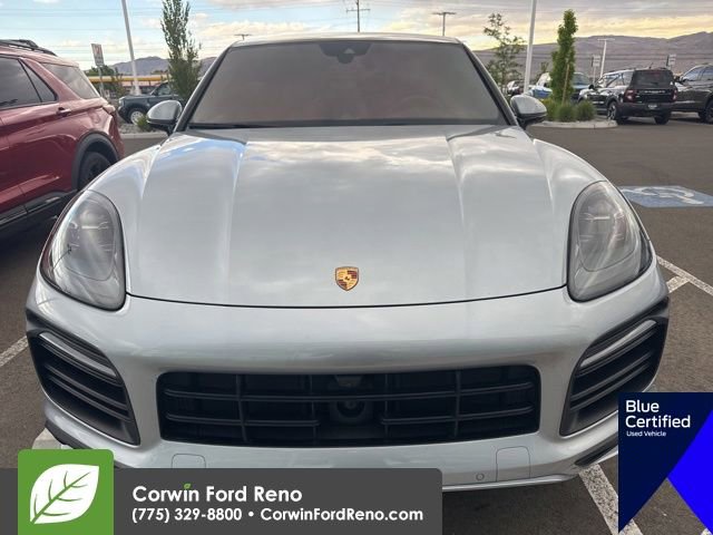 Used 2021 Porsche Cayenne GTS AWD/4WD image 2
