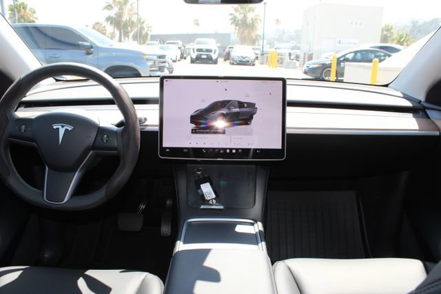 Used 2023 Tesla Model Y Long Range AWD/4WD image 10