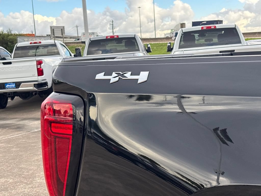Used 2024 GMC Sierra 1500 SLT RWD image 11