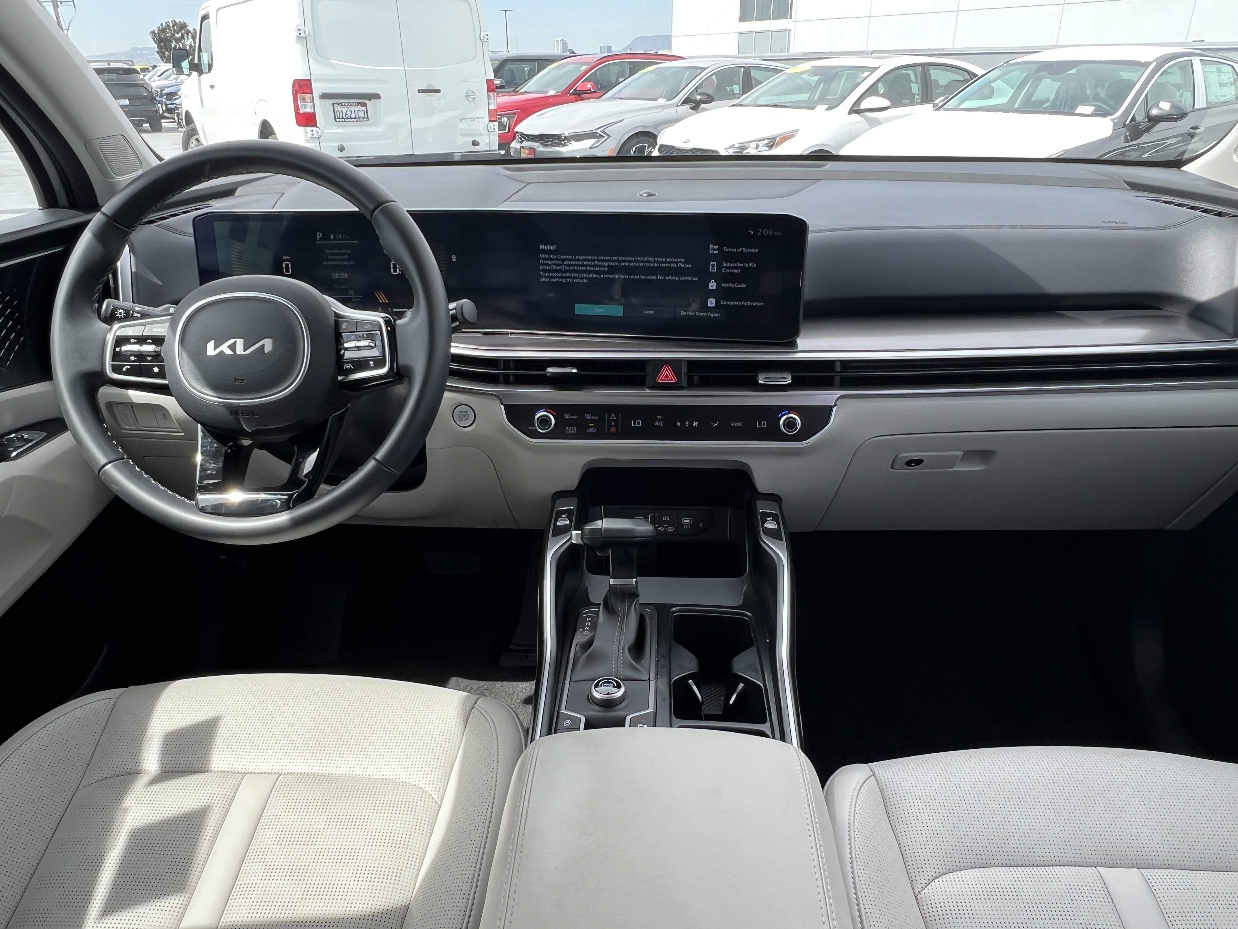 Certified 2025 Kia Sorento S image 22