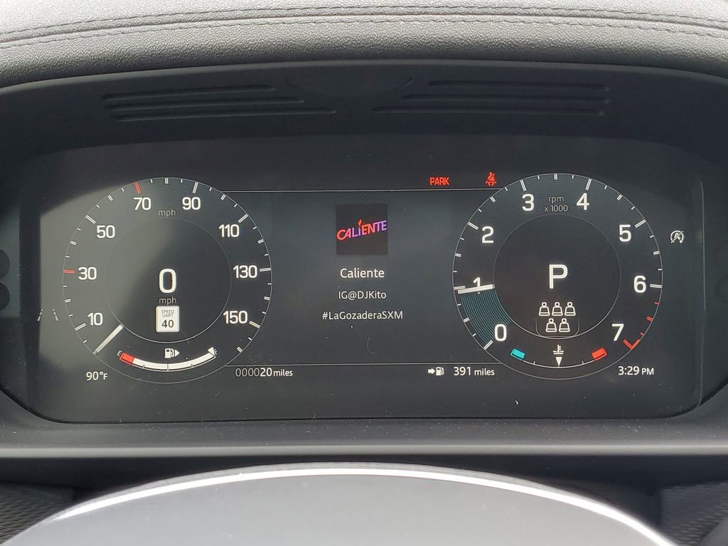 New 2025 Land Rover Discovery Dynamic SE image 14