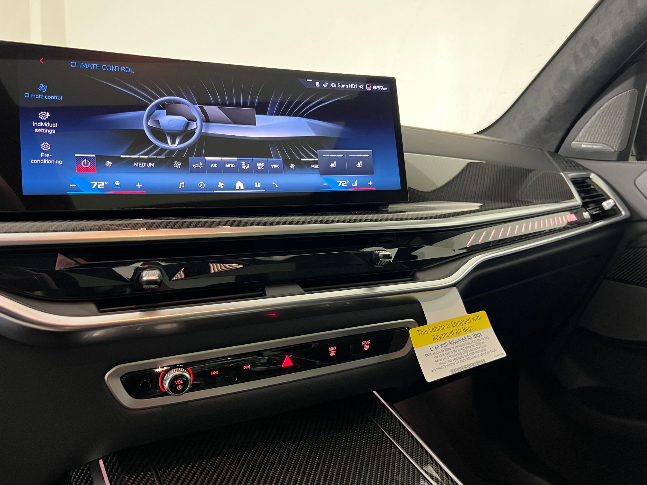 New 2026 BMW X7 M60i image 28