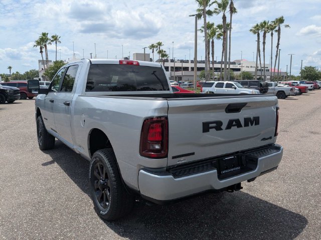 New 2026 RAM 2500 Big Horn AWD/4WD image 6
