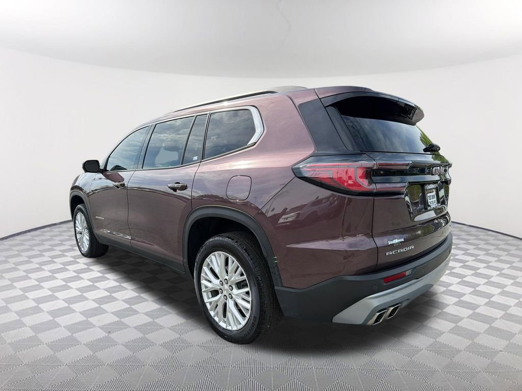 Used 2024 GMC Acadia Elevation w/ Luxury Package FWD image 7