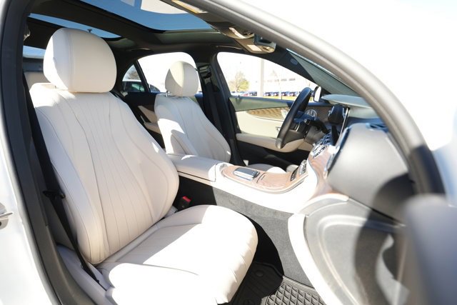 Certified 2023 Mercedes-Benz E 350 4MATIC Sedan image 38