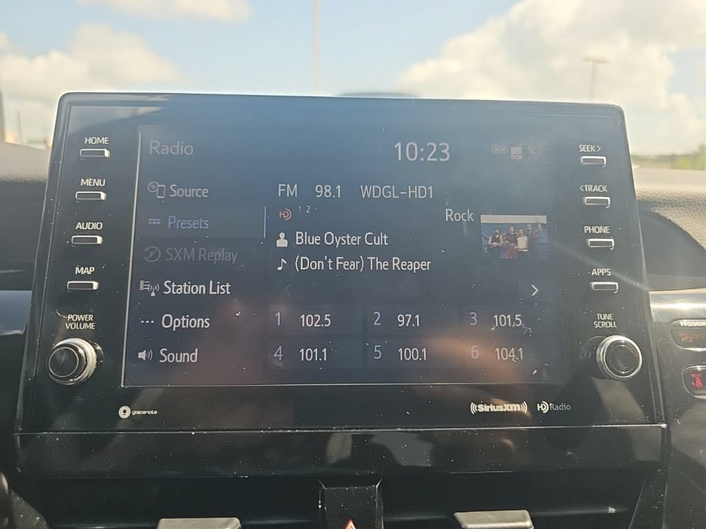 Used 2021 Toyota Camry XSE FWD image 37