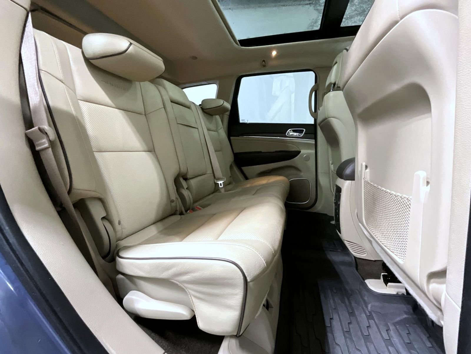 Used 2021 Jeep Grand Cherokee Summit image 20