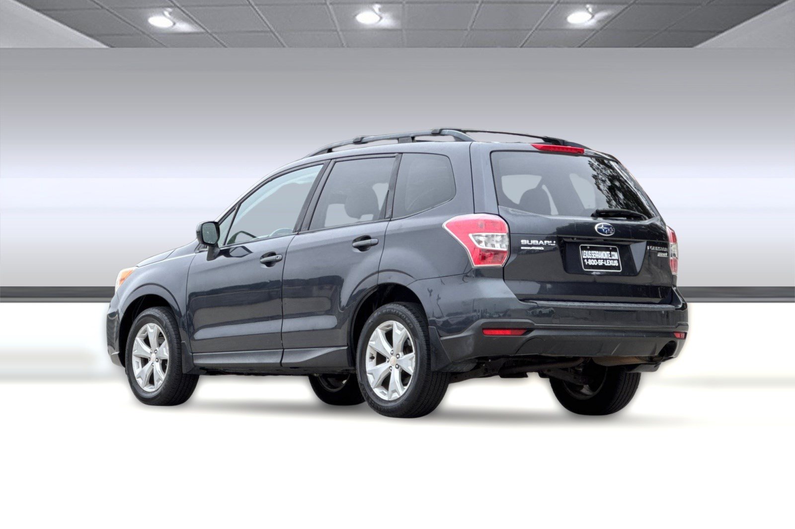 Used 2015 Subaru Forester 2.5i Premium AWD/4WD image 3