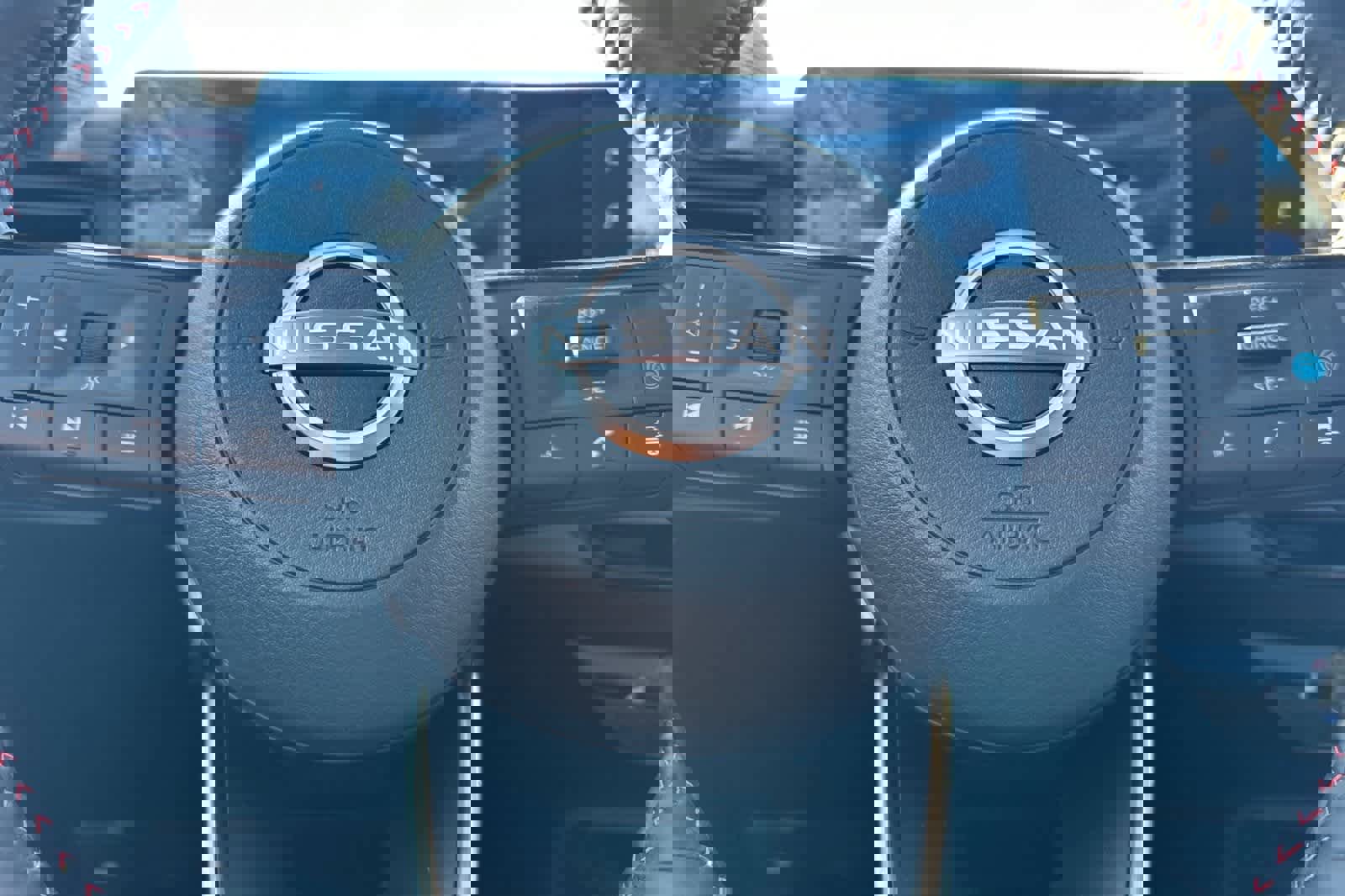 New 2026 Nissan Kicks SR image 27