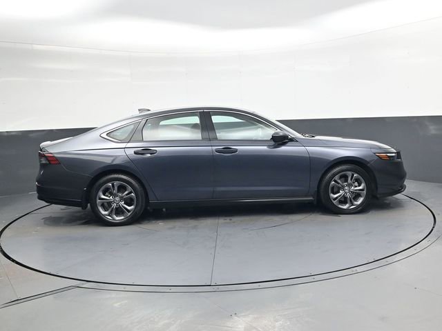 Used 2023 Honda Accord EX image 3