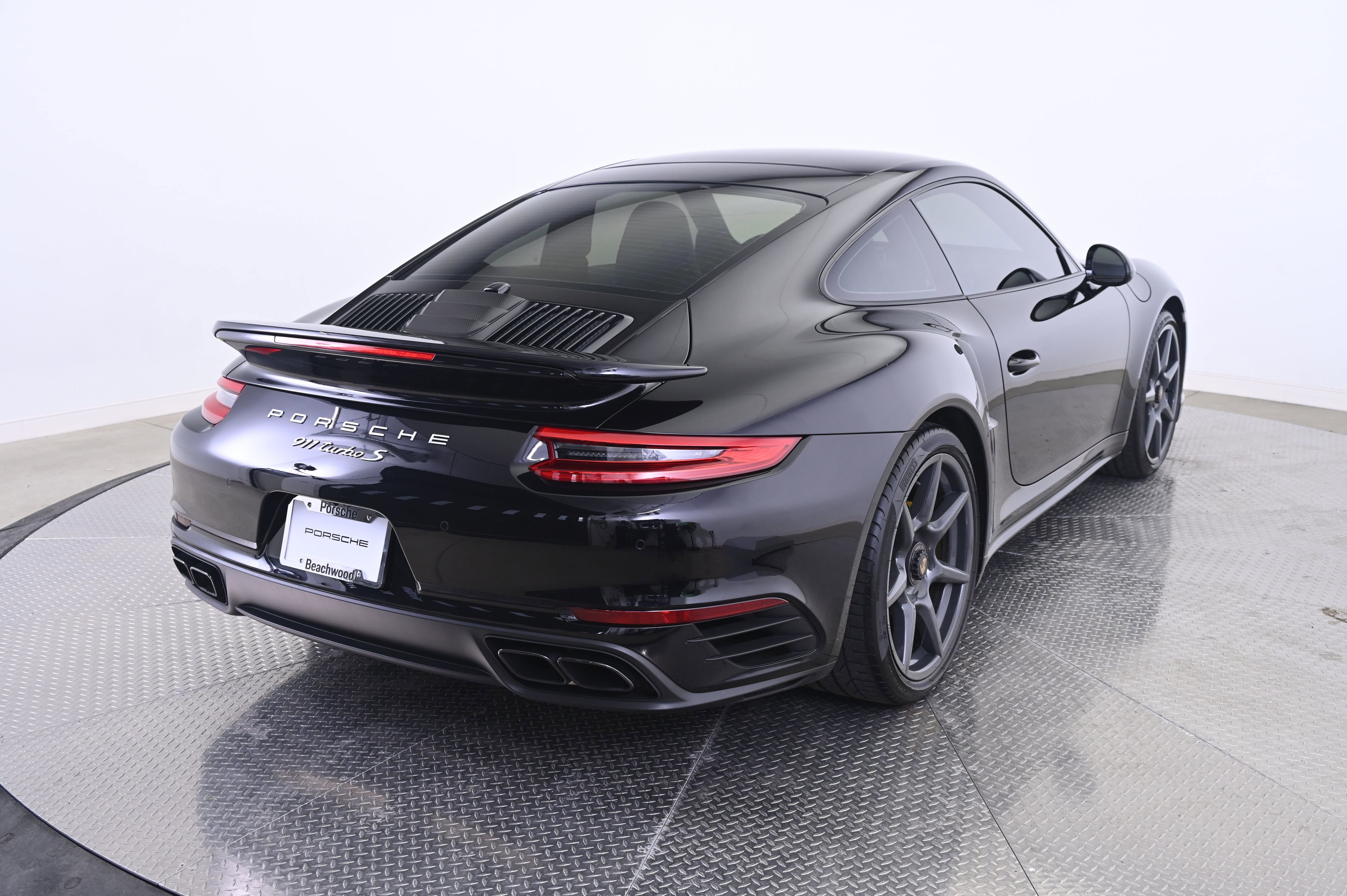 Certified 2019 Porsche 911 Turbo image 7