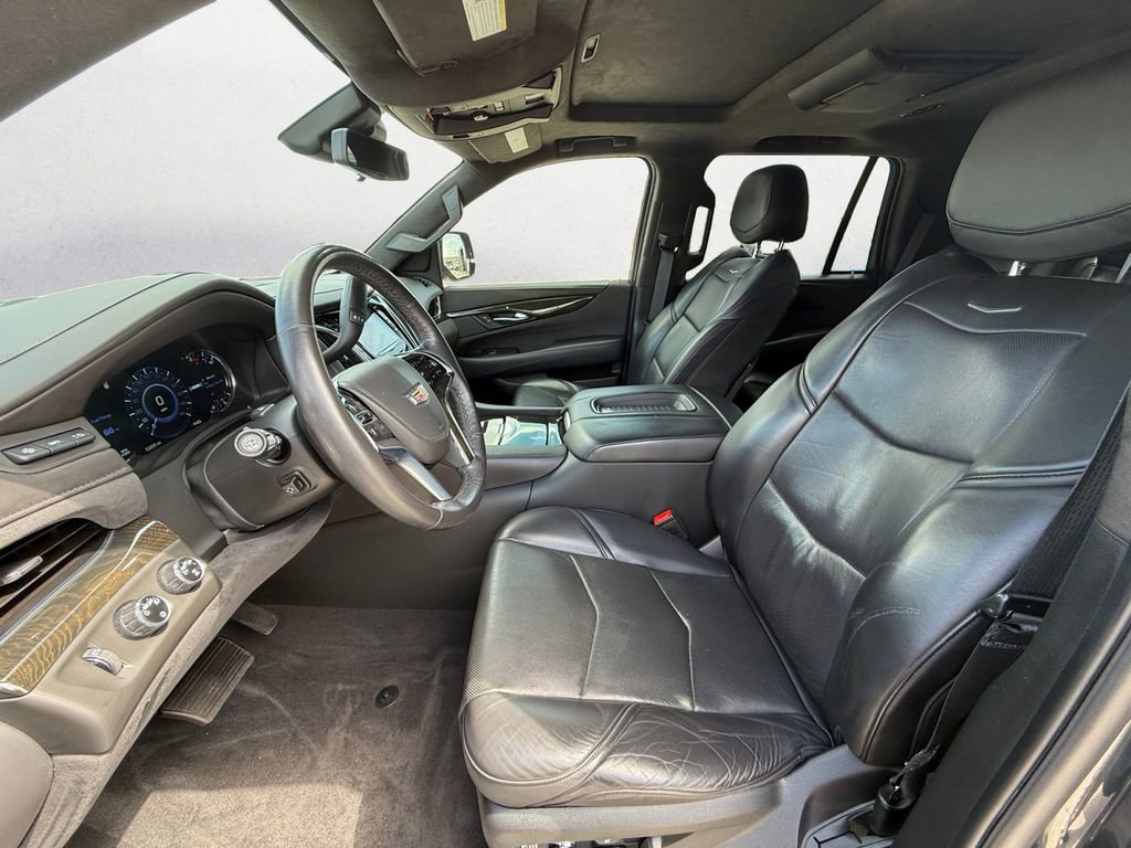 Used 2020 Cadillac Escalade Platinum AWD/4WD image 11