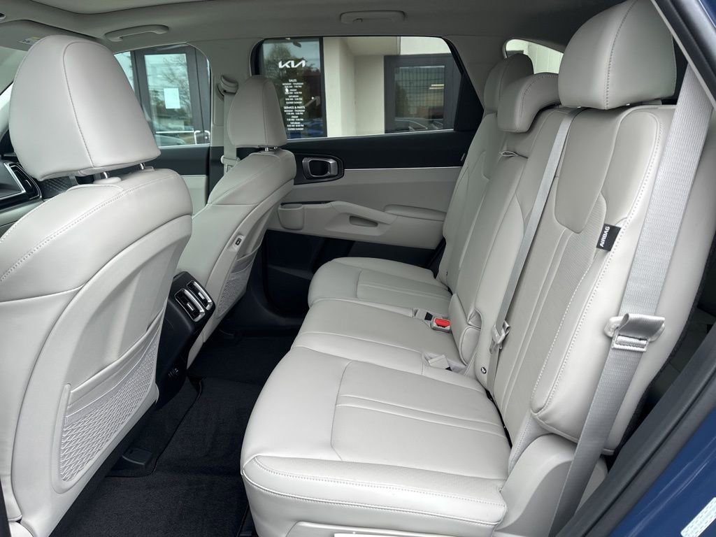 New 2026 Kia Sorento S w/ S Panoramic Sunroof Package image 20