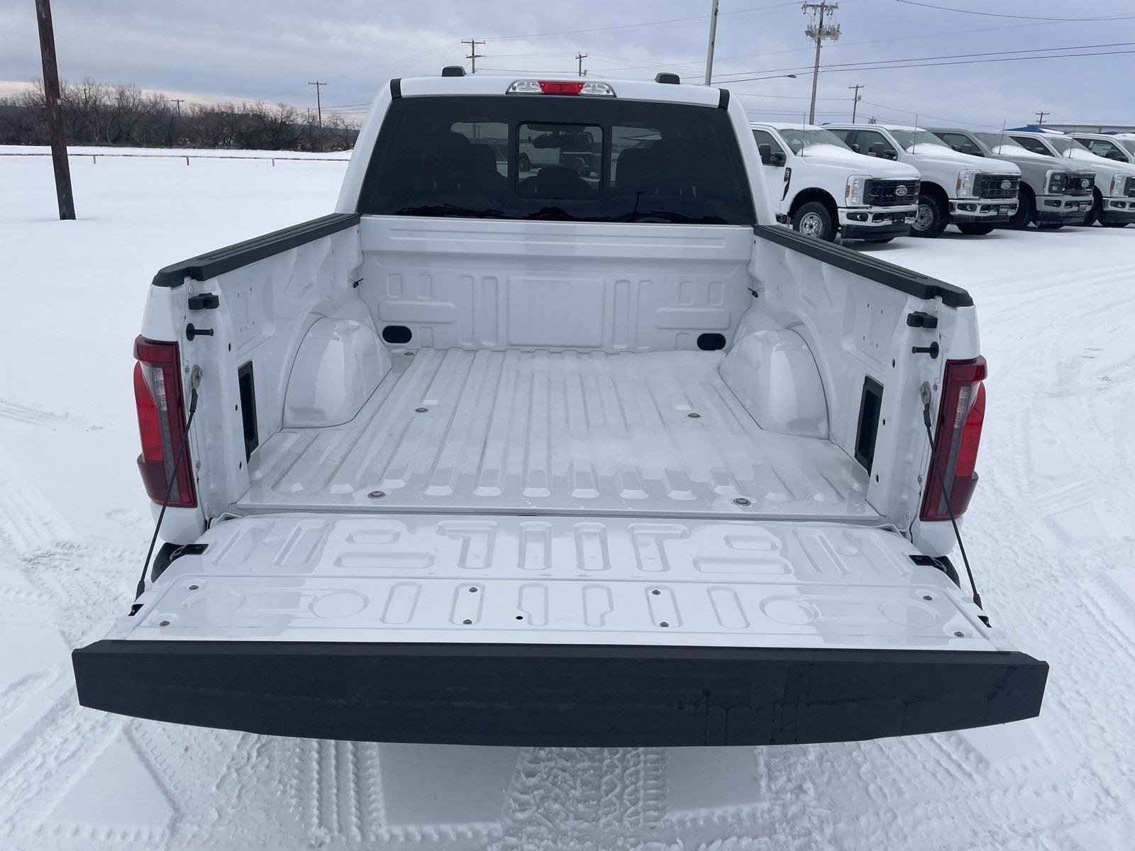 New 2026 Ford F150 XLT w/ Equipment Group 302A MID image 27