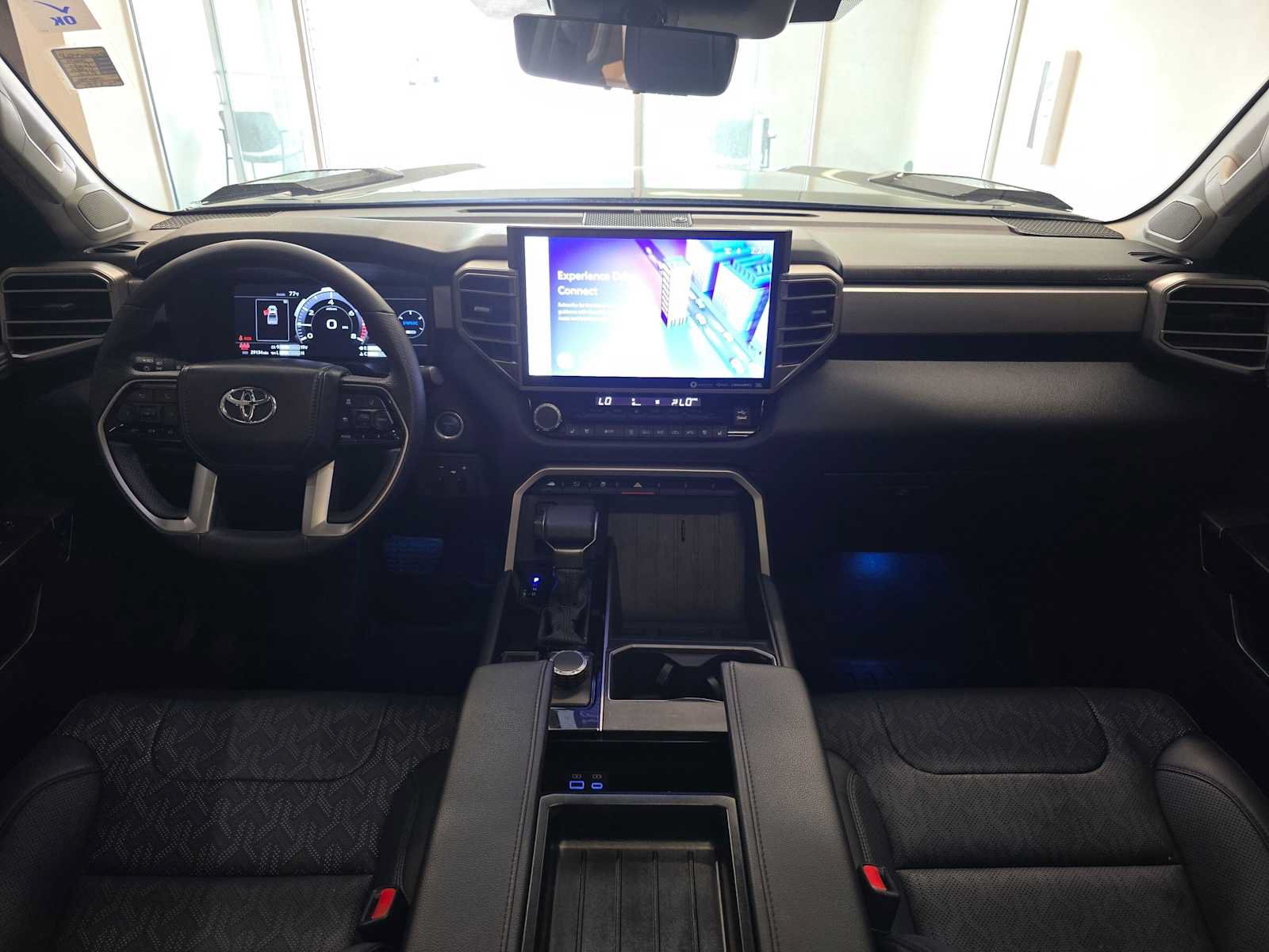 Certified 2024 Toyota Tundra Limited AWD/4WD image 10