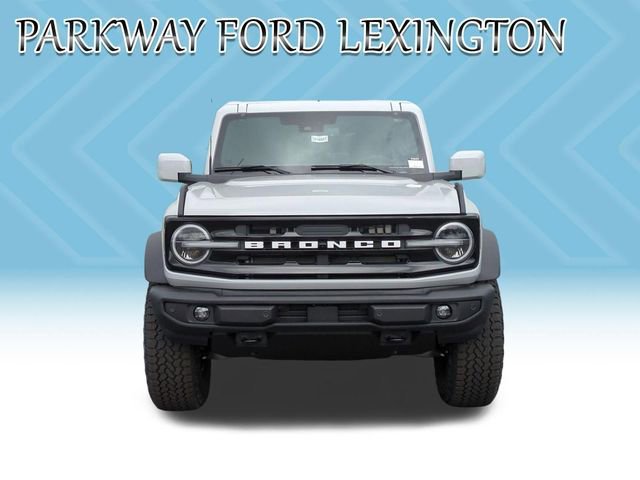 New 2026 Ford Bronco Outer Banks w/ Sasquatch Package AWD/4WD image 8