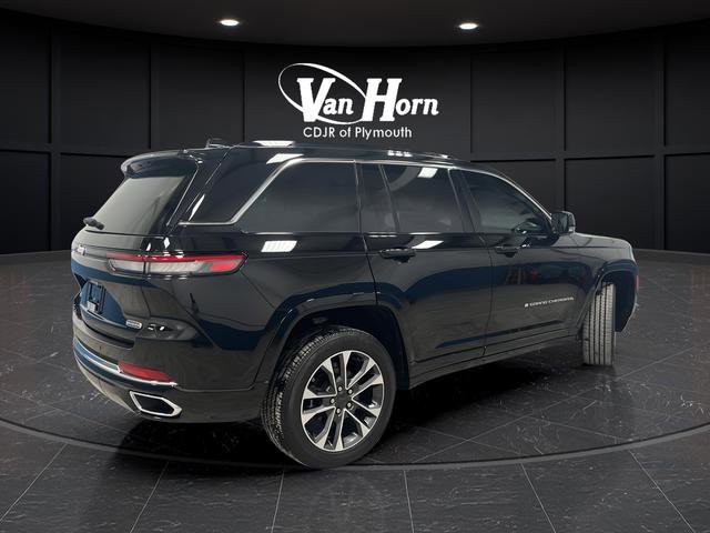 Used 2024 Jeep Grand Cherokee Overland image 3