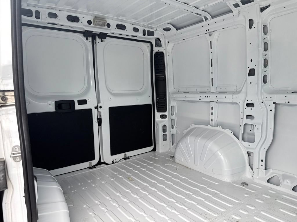 Used 2026 RAM ProMaster 1500 w/ Safety Group FWD image 10
