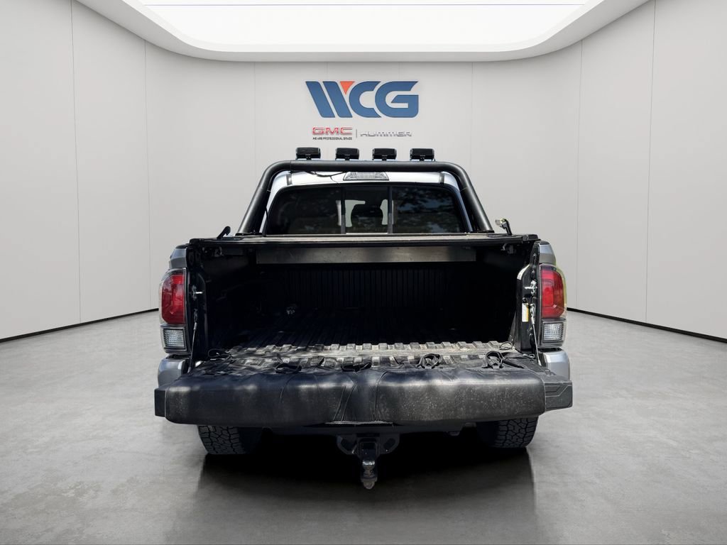 Used 2021 Toyota Tacoma SR AWD/4WD image 18