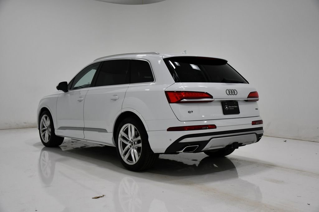 Used 2025 Audi Q7 3.0T Premium Plus image 3