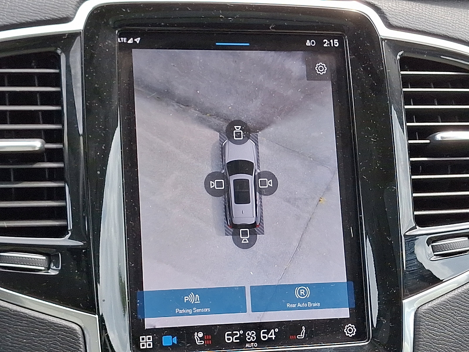 Used 2024 Volvo XC90 T8 Plus w/ Protection Package Premier image 19