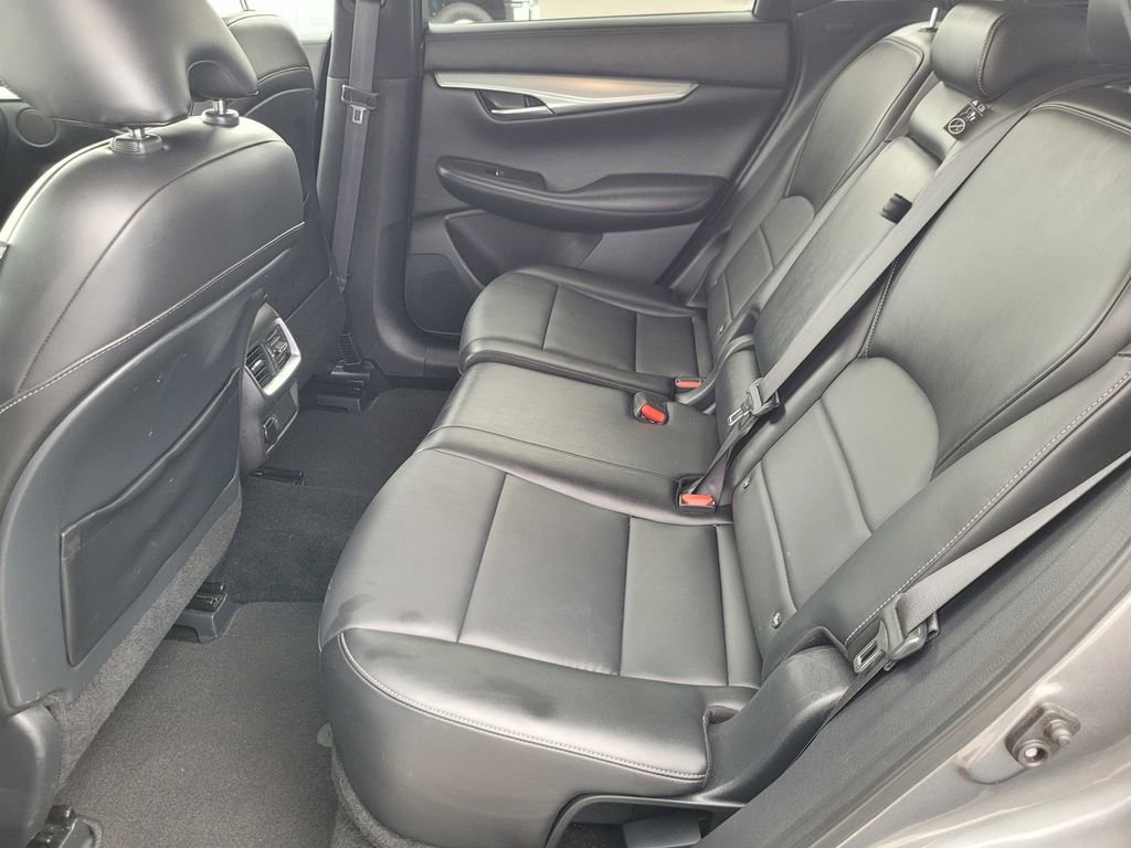 Used 2021 INFINITI QX50 Luxe FWD image 11