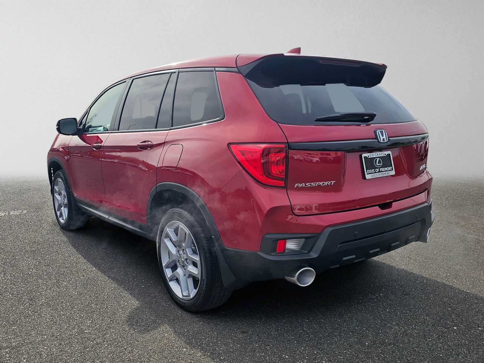 Used 2024 Honda Passport EX-L image 5