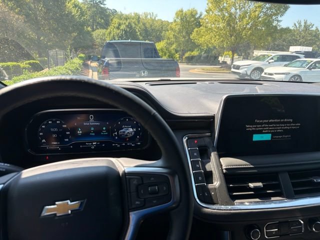 Used 2023 Chevrolet Tahoe LT w/ Luxury Package AWD/4WD image 12