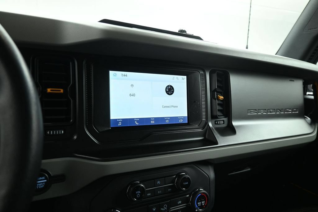 Certified 2022 Ford Bronco Badlands AWD/4WD image 14
