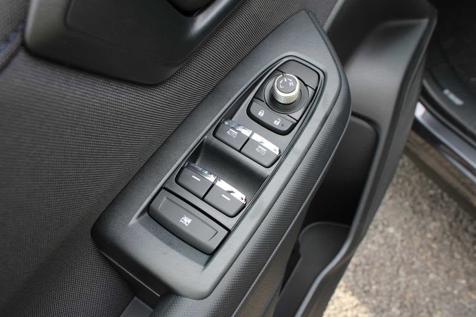 Certified 2025 Subaru Forester Premium image 17