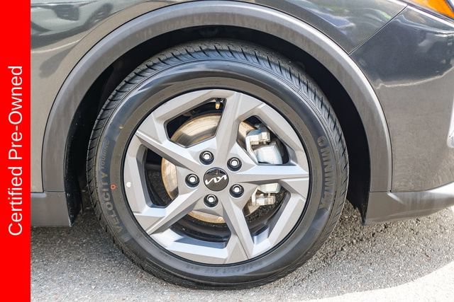 Certified 2025 Kia K4 FWD image 12