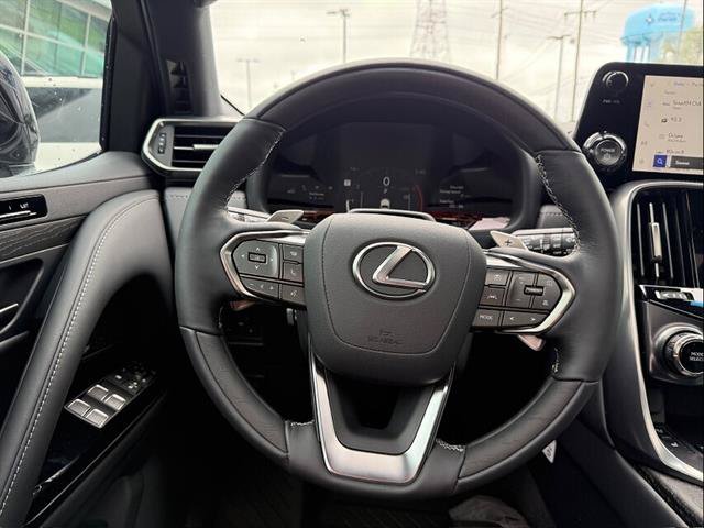 New 2026 Lexus LX 700h Luxury AWD/4WD image 17