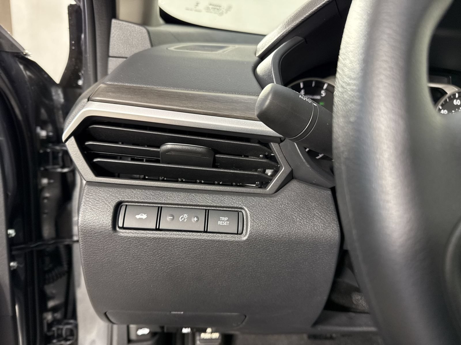 New 2026 Nissan Altima 2.5 SV FWD image 15